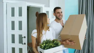 Laadpaal bij Verhuizen: Meenemen of Achterlaten?